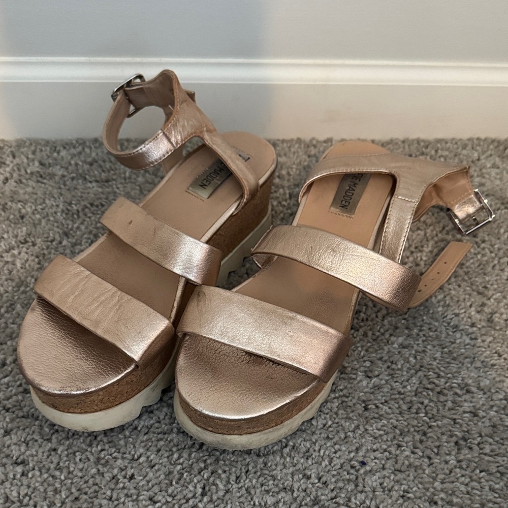 Steve Madden Rose Gold Platform Sandals